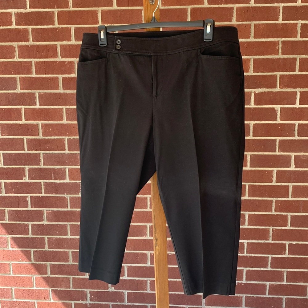 Like New - Chaps - Capris - Size: 16W/16 - Color: Black
